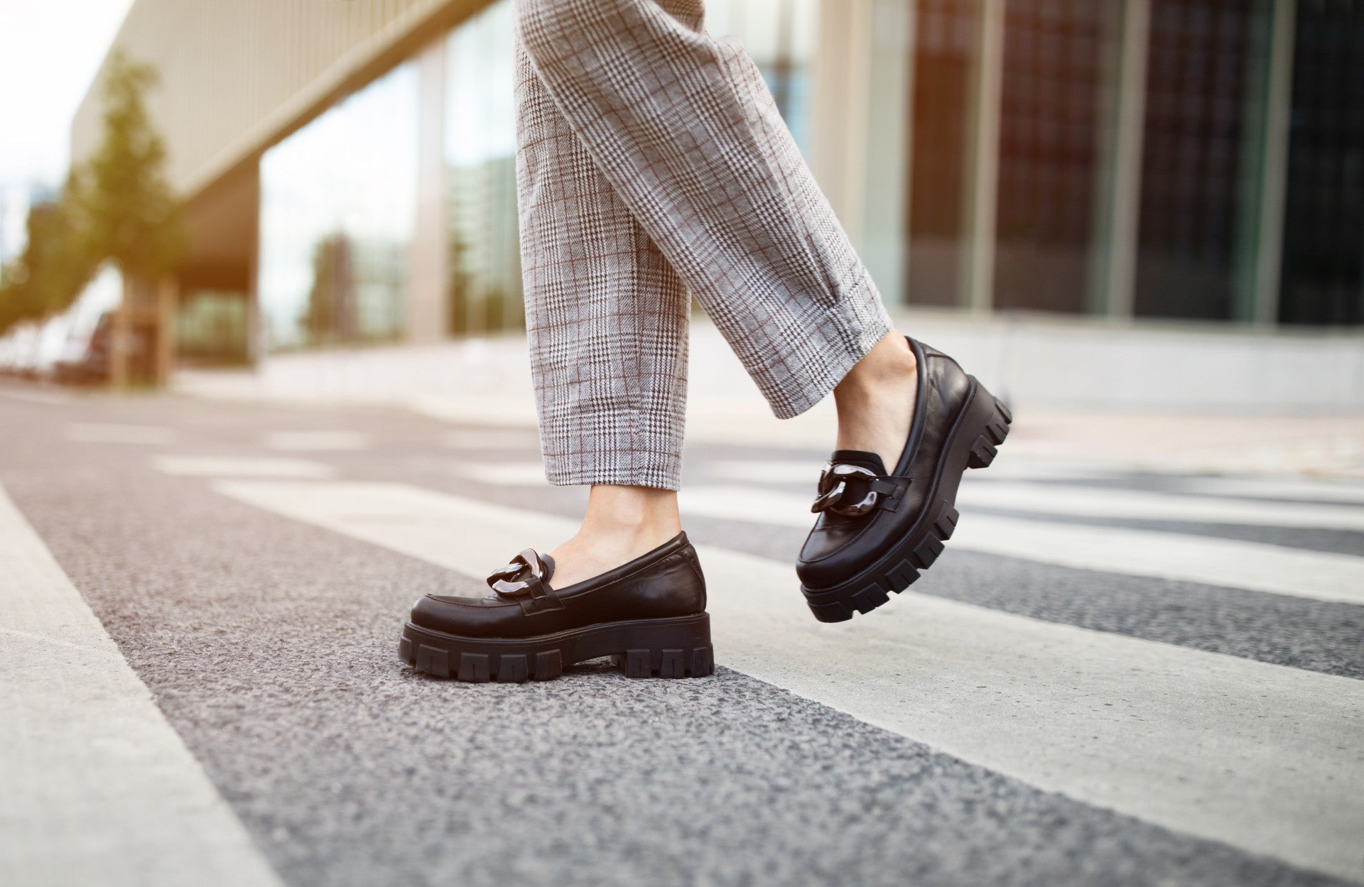 combinar mocasines mujer