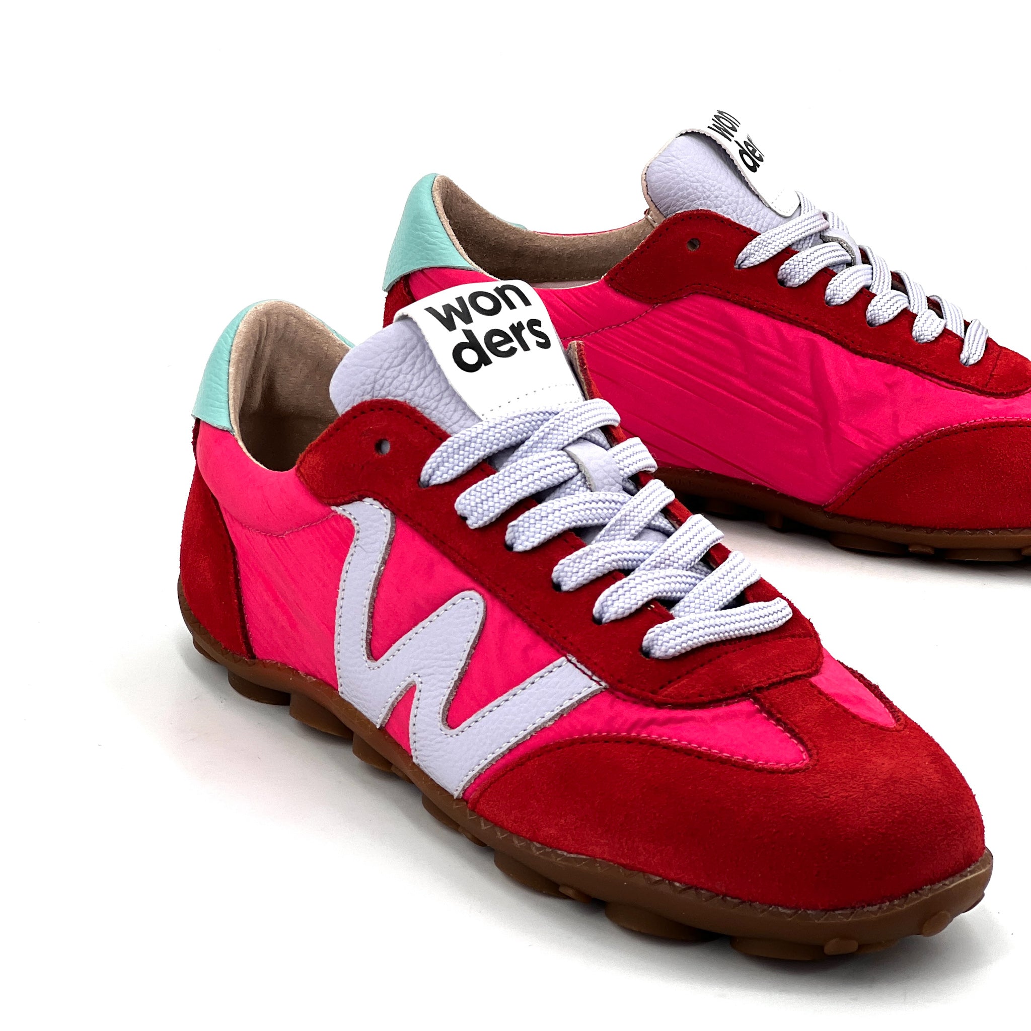 FUXIA