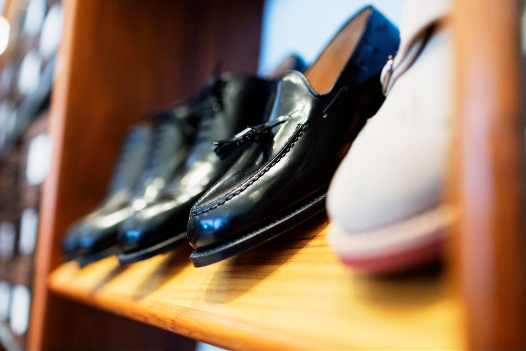 combinar zapatos castellanos hombre