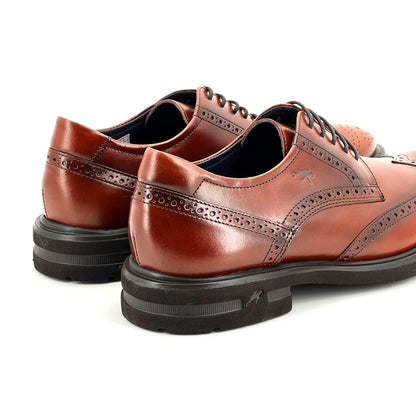 MARRÓN