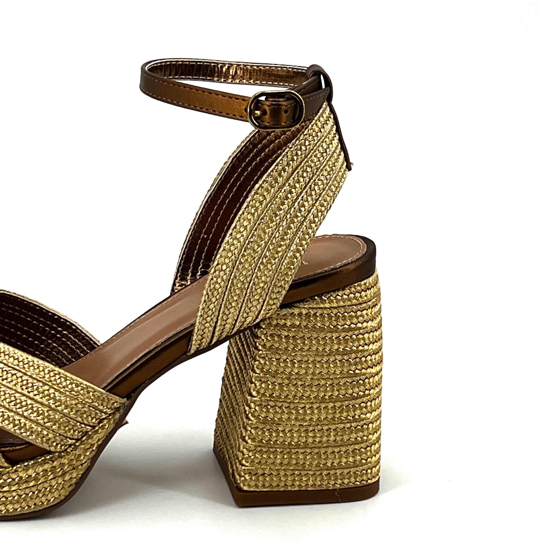 BRONCE