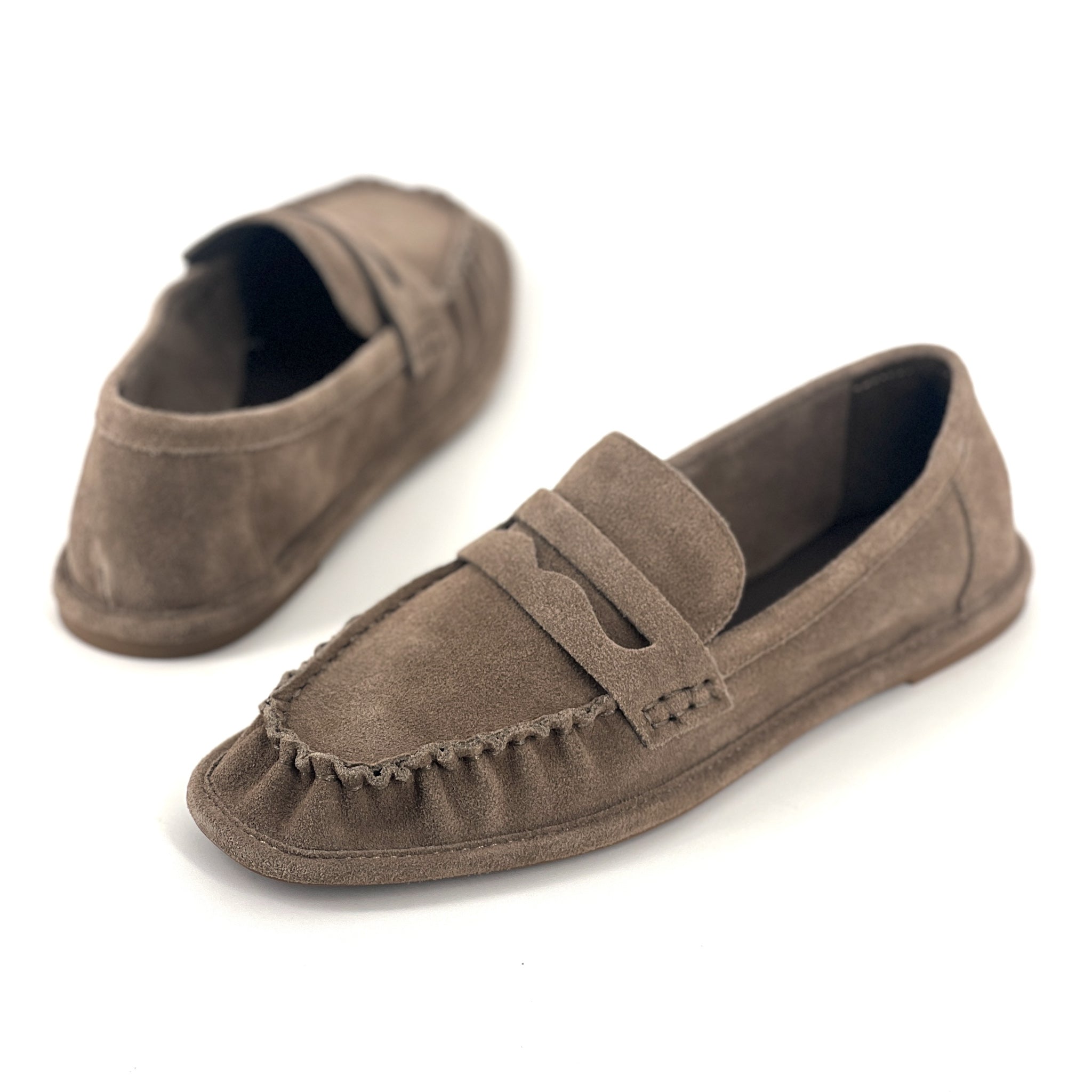 TAUPE