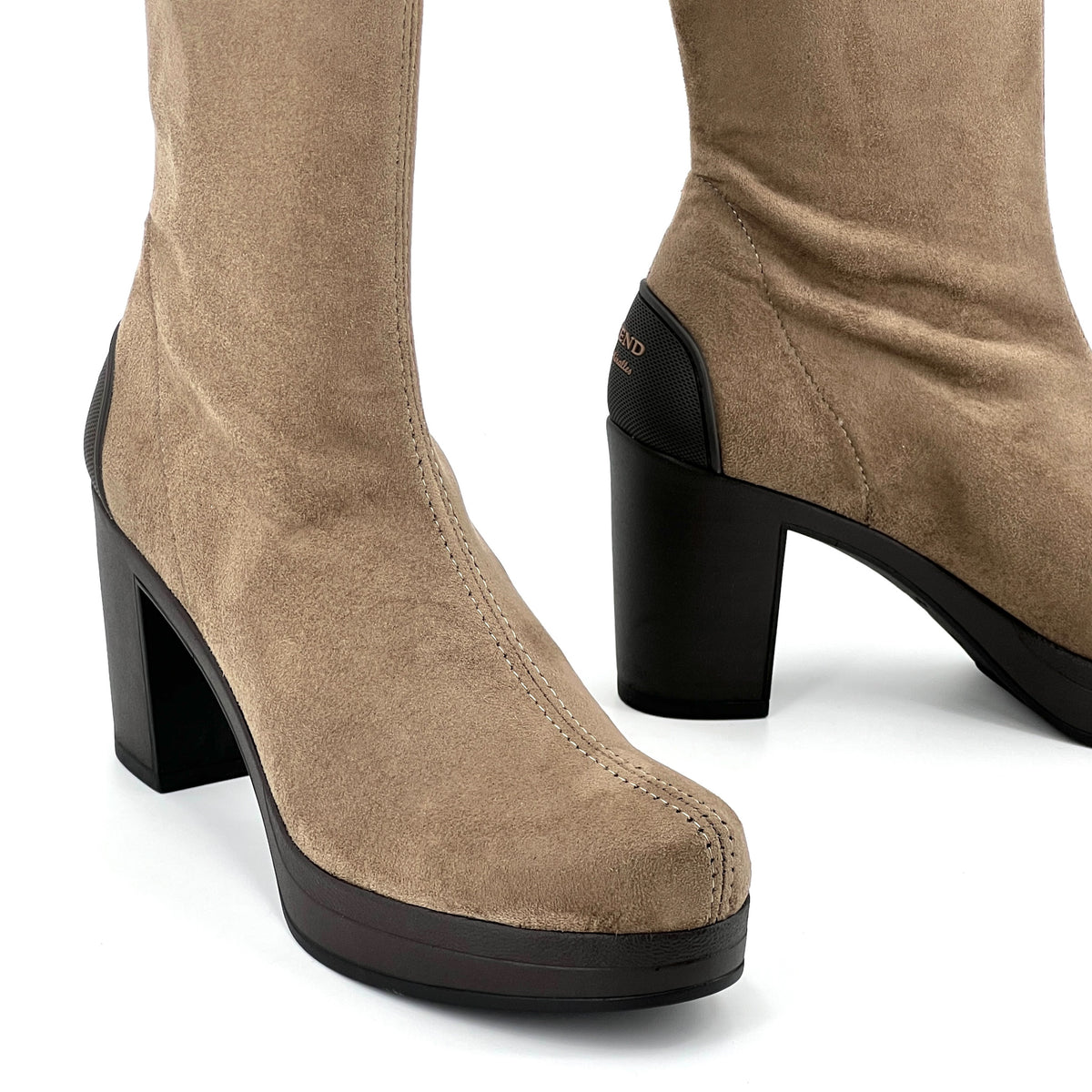 TAUPE
